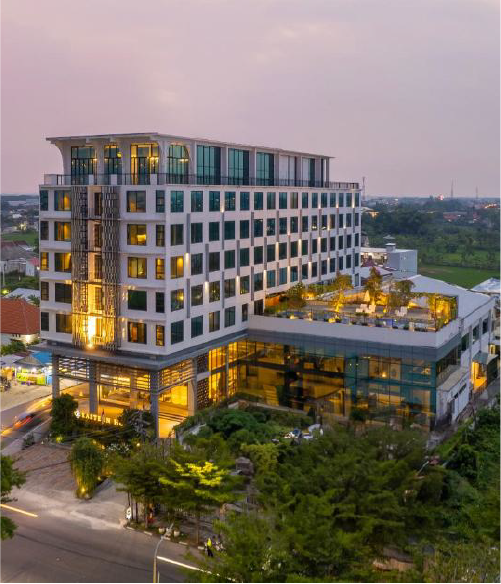 about us western hotel